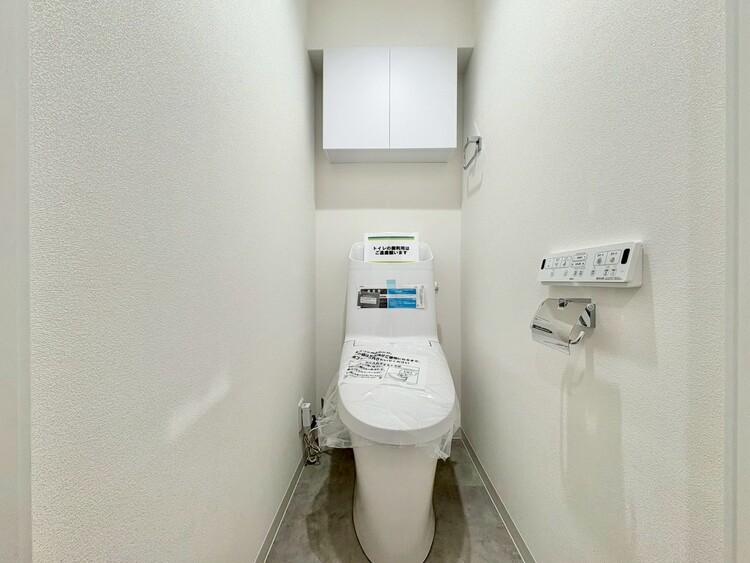 トイレ 暮らしの中のさりげないひとときの快適さにも、こだわりを、持って設備を配しております。