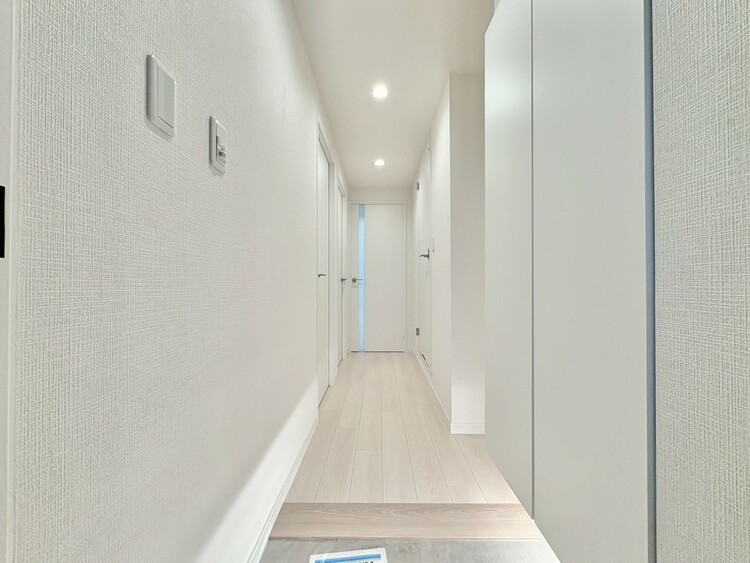 玄関 シューズボックスを完備した玄関です。