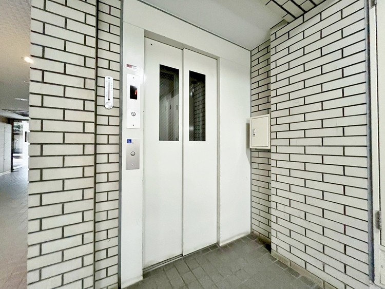 その他 エレベーターの管理も、きちんと行き届いてます。