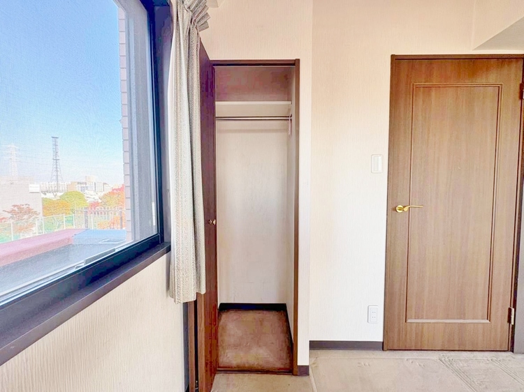 収納 居室にはクローゼットがあり、荷物もスッキリ収納して快適にお過ごしいただけます。