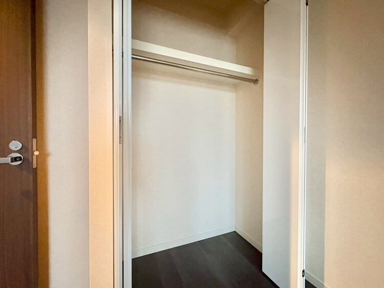 収納 居室にはクローゼットがあり、荷物もスッキリ収納して快適にお過ごしいただけます。
