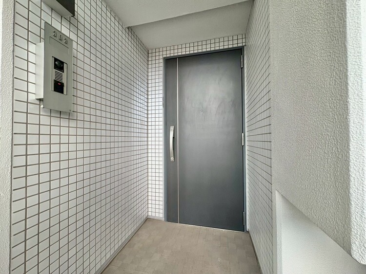 玄関 玄関を開ければ、そこは安らぎのご自宅。