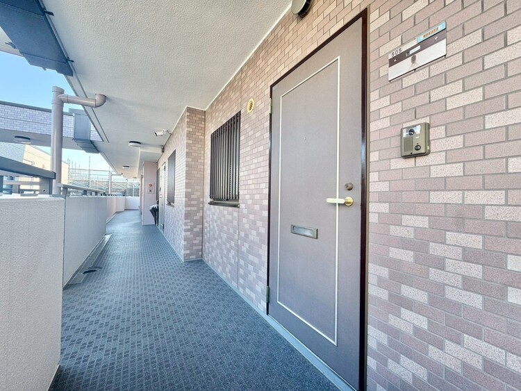 その他 清潔感のある落ち着いた雰囲気の玄関です。