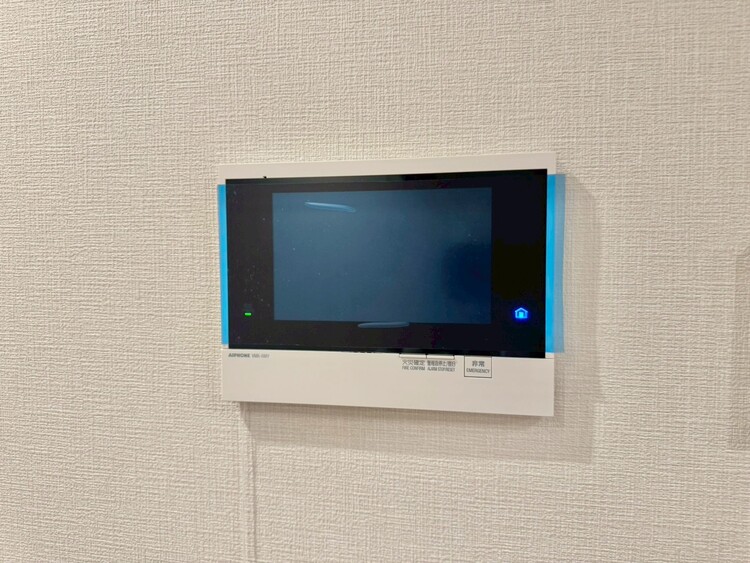 その他 誰が来てもわかる様にモニター付きインターホンを設置。