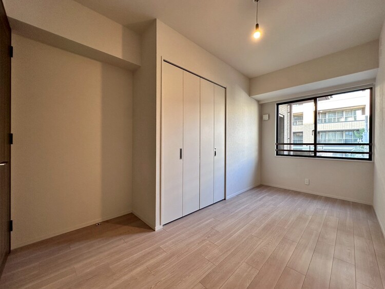 その他 清かで艶やかな時間をもたらしてくれる室内です。