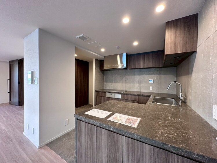 その他 使いやすくスタイリッシュなキッチン空間になっております。