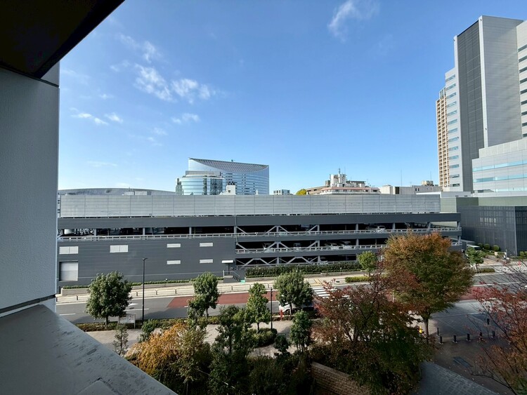 その他 眺望や窓からの景色が良いと、家で過ごす時間も快適です。