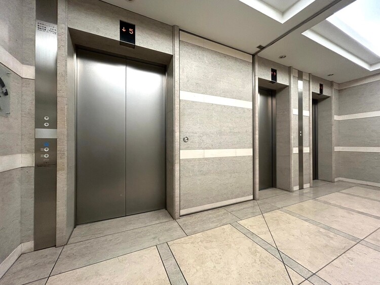 その他 エレベーター完備のため荷物が多くなっても安心。