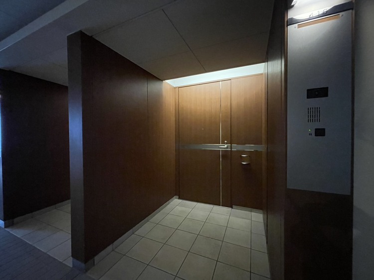 その他 清潔感のある落ち着いた雰囲気の玄関です。