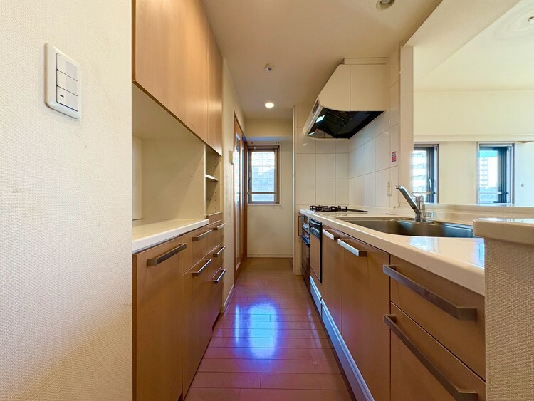 その他 開放感のあるキッチンスペース。調理をしながら、会話も弾みそうですね。