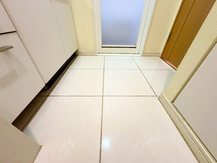 その他 十分な広さの脱衣所。