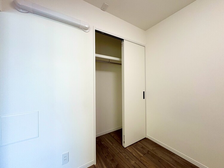 その他 収納スペースが付いていて、お部屋を広く使っていただけます。