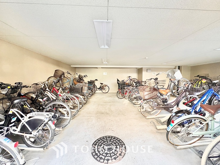 外観 ◆トイレ◆トイレも全て新品に交換されており、清々しく新生活を始めることができます。白基調の清潔感のある空間に生まれ変わりました。