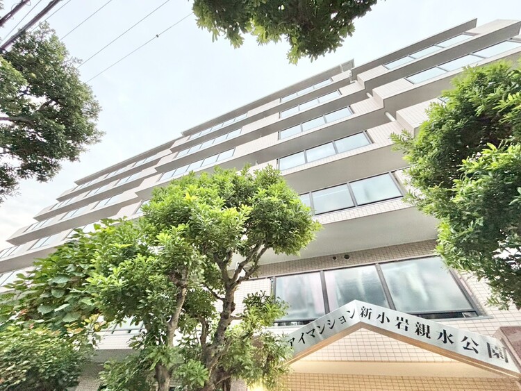 外観 飽きのこないシンプルモダンな外観です。