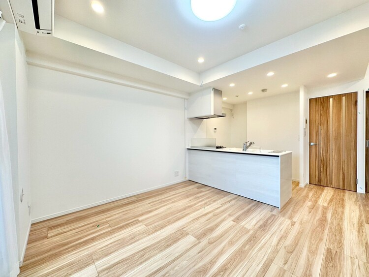 居間 充実した生活は伸びやかな居室空間から始まります。