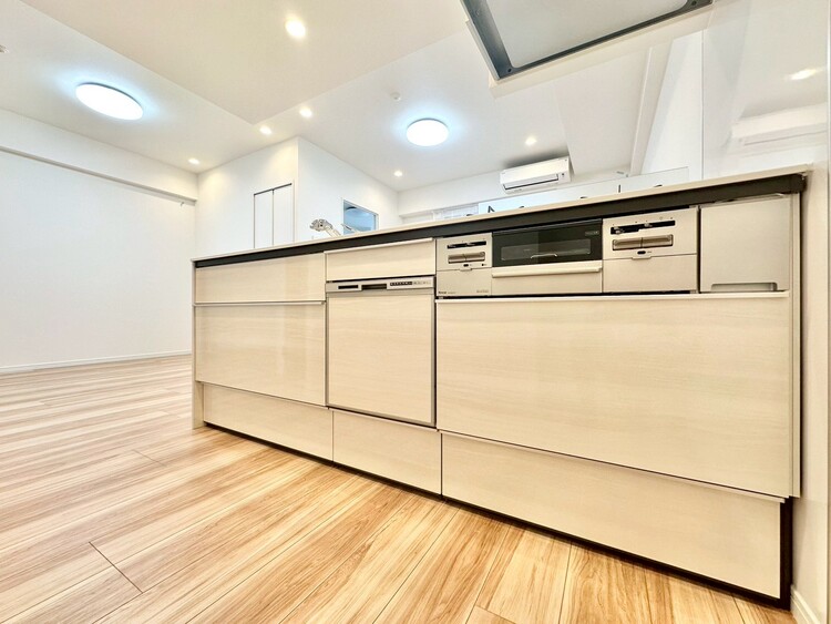 キッチン 開放感のあるキッチンスペース。調理をしながら、会話も弾みそうですね。