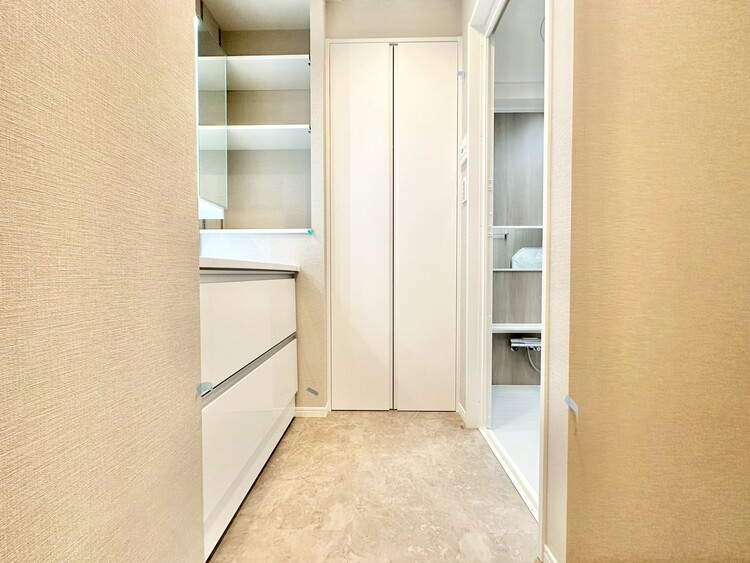 洗面 十分な広さの脱衣所。