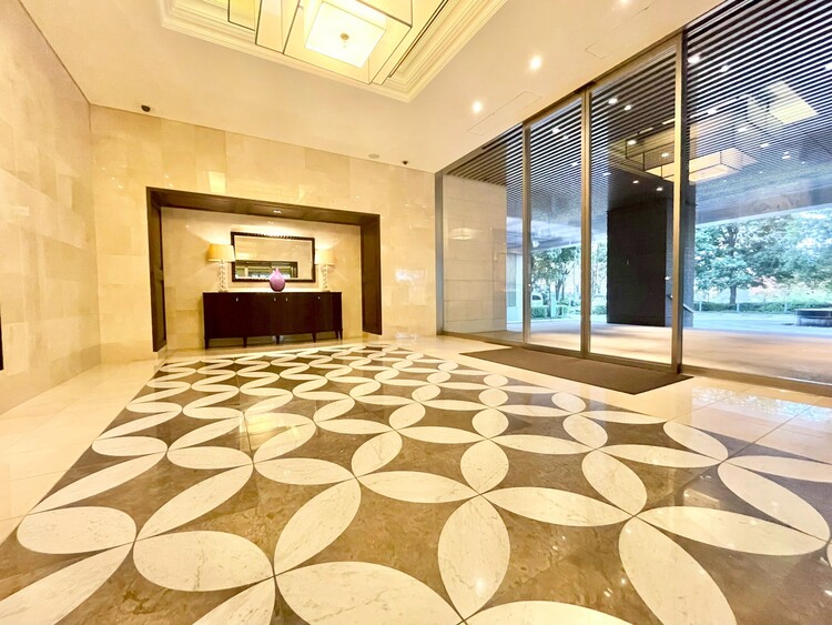 その他 館内は静寂な中が保たれており、管理が行き届いている印象を受けました。