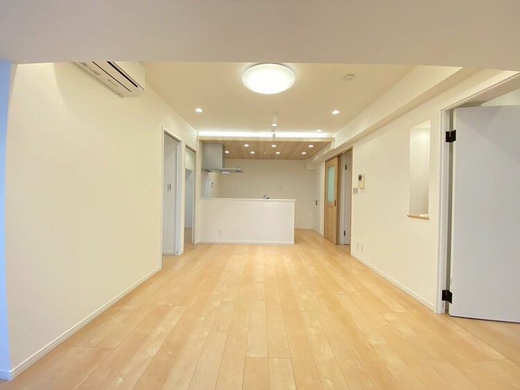 その他 シンプルな内装と偏り過ぎないデザインで統一しました。