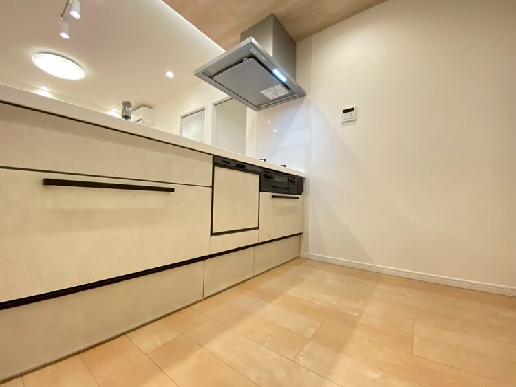 その他 開放感のあるキッチンスペース。調理をしながら、会話も弾みそうですね。