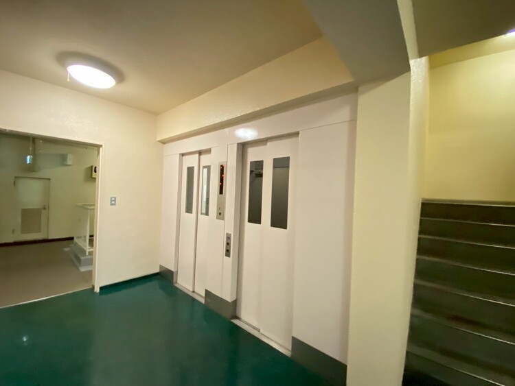 その他 エレベーター完備のため荷物が多くなっても安心。