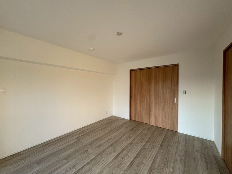 その他 清かで艶やかな時間をもたらしてくれる室内です。