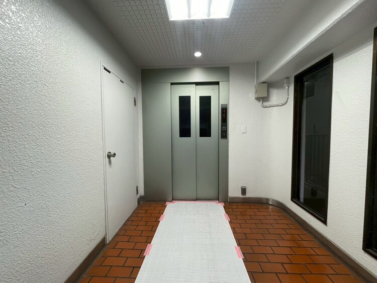 その他 エレベーター完備のため荷物が多くなっても安心。