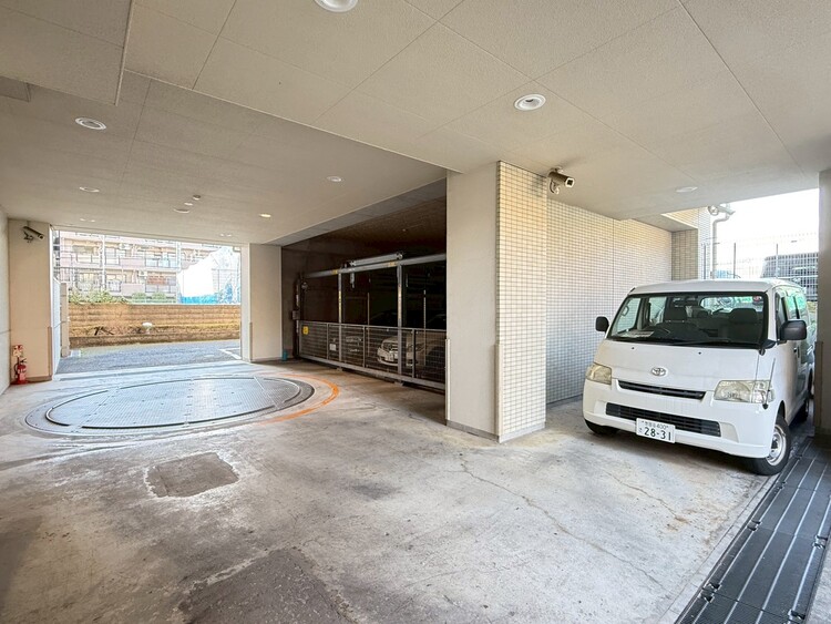 その他 駐車スペースが嬉しいですね。※空き状況は都度ご確認下さい。