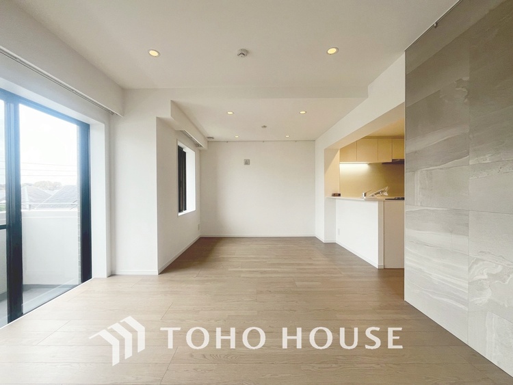 内装 現在改装中◆住む喜び、楽しさ、感動◆を君と共有したい。いつまでもずっと家族を見渡せるこの広い空間で。