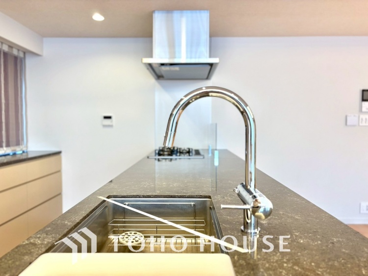 キッチン 【KITCHEN】◆毎日の健康◆は美味しいお水から。そんな毎日を支えてくれるのが浄水器です。