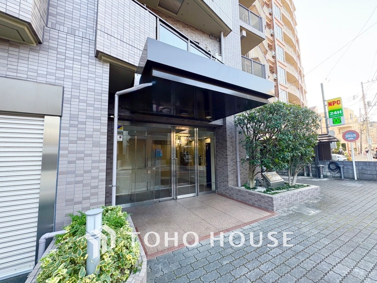 その他 【ENTRANCE】◆そびえ立つ◆我が家のシンボル。遠くの空が赤く染まる夕べが待ち遠しい。