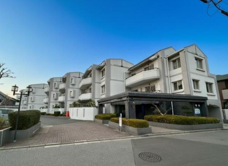 外観 R7年12月リフォーム完了予定です！