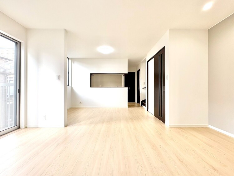 居間 豊かな居住性と、安心感を満たすクオリティが見事に調和した住空間。