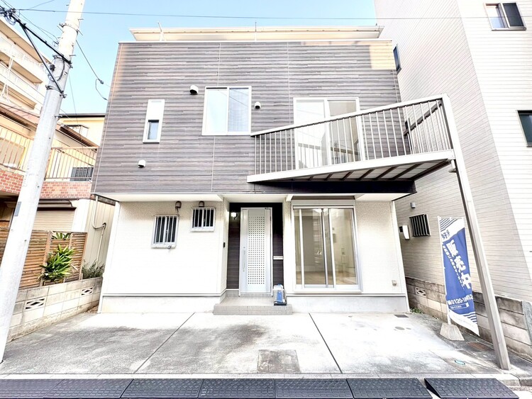 外観 資料には掲載していない情報が、現地にはたくさんあります。是非一度、現地をご確認ください。