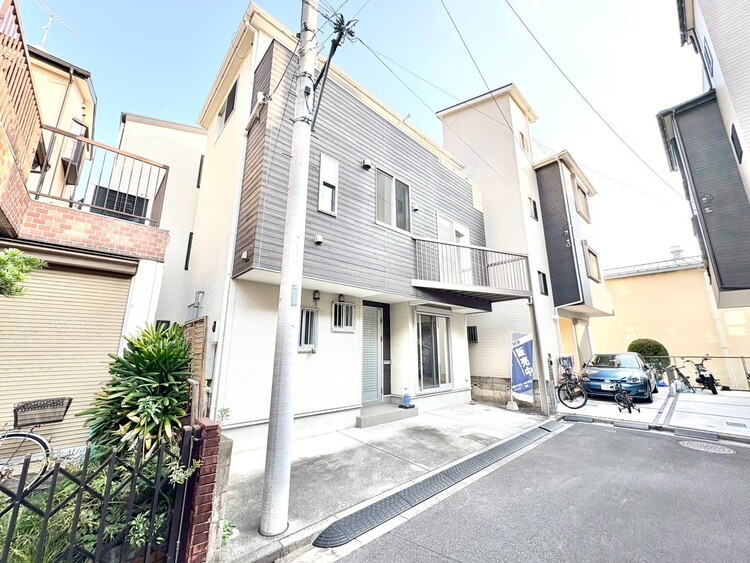 外観 ライフプランニングからローンまで、一貫してご説明させていただきます。お気軽にお問い合わせくださいませ。