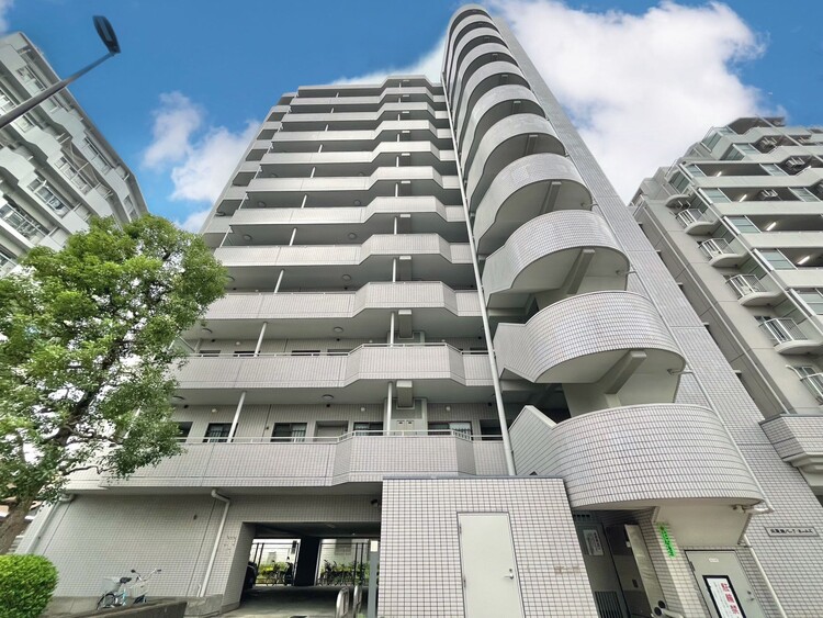 外観 資料には掲載していない情報が、現地にはたくさんあります。是非一度、現地をご確認ください。