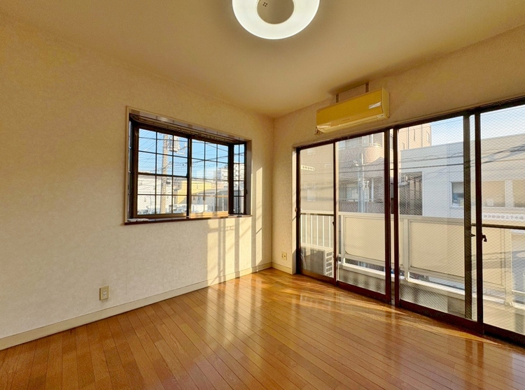 居間 豊かな居住性と、安心感を満たすクオリティが見事に調和した住空間。