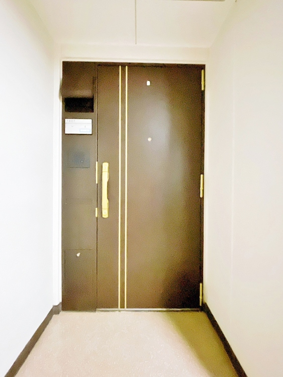 玄関 玄関を開ければ、そこは安らぎのご自宅。