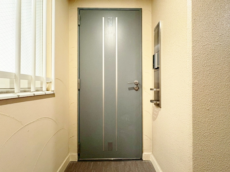 玄関 玄関を開ければ、そこは安らぎのご自宅。