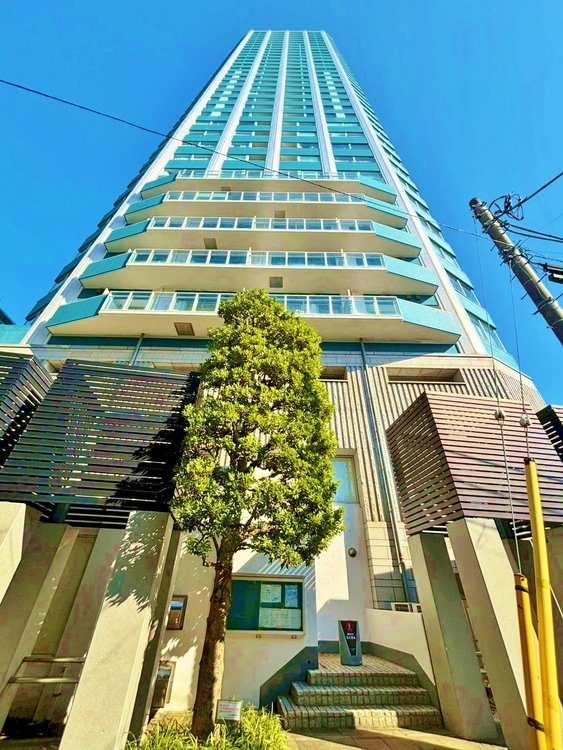 外観 資料には掲載していない情報が、現地にはたくさんあります。是非一度、現地をご確認ください。