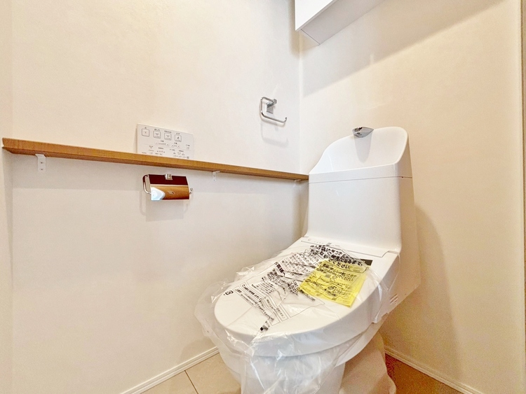 トイレ 暮らしの中のさりげないひとときの快適さにも、こだわりを、持って設備を配しております。