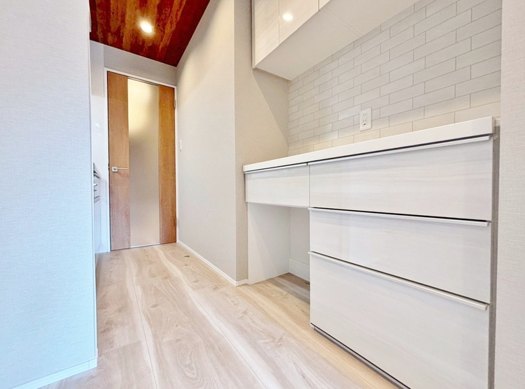 洗面 清潔感と心地よさを重視した、上質感漂うパウダールーム。