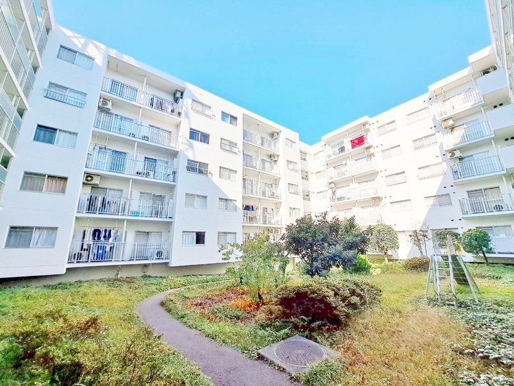 外観 資料には掲載していない情報が、現地にはたくさんあります。是非一度、現地をご確認ください。