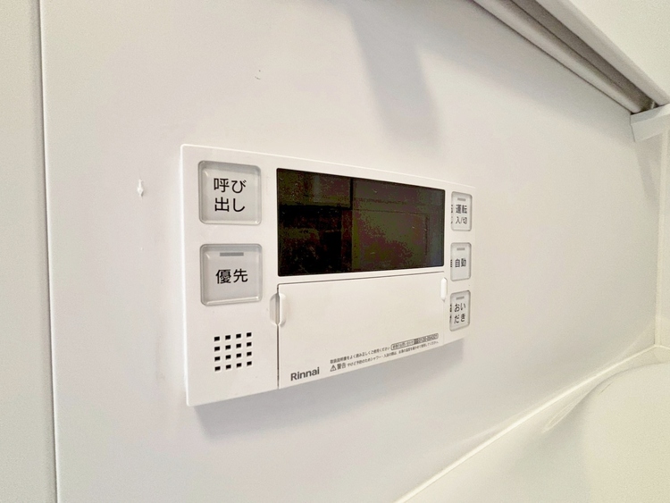 設備 見やすい画面で操作しやすい給湯パネルです。