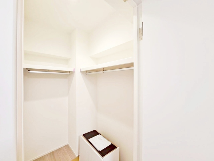 収納 居室にはクローゼットがあり、荷物もスッキリ収納して快適にお過ごしいただけます。