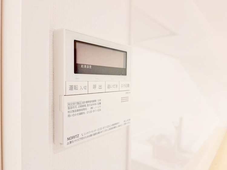 設備 見やすい画面で操作しやすい給湯パネルです。