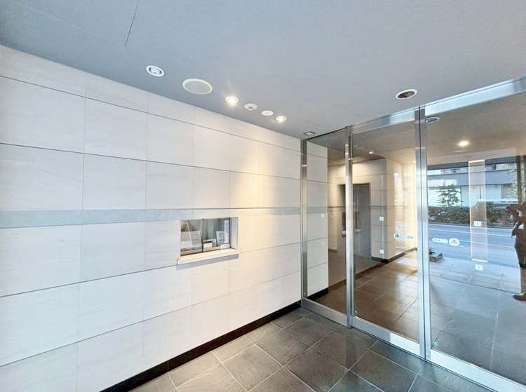 エントランス エントランスは、毎日の行き帰りで使う大事な空間です。