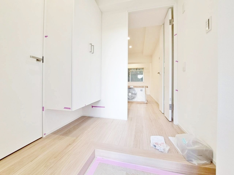 玄関 シューズボックスを完備した玄関です。