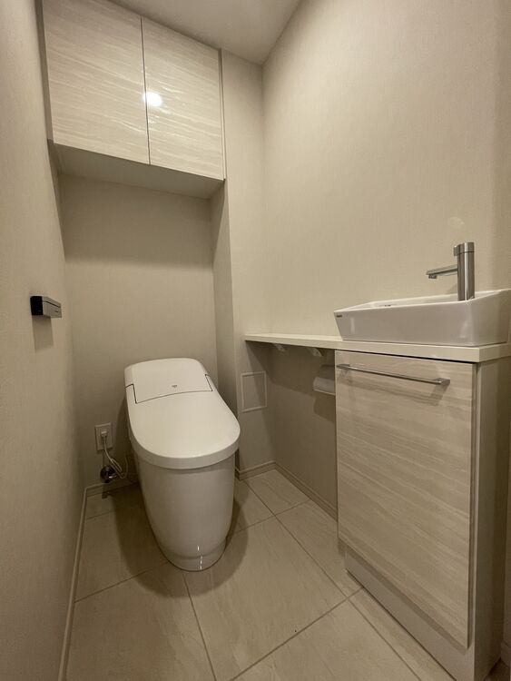 トイレ 暮らしの中のさりげないひとときの快適さにも、こだわりを、持って設備を配しております。