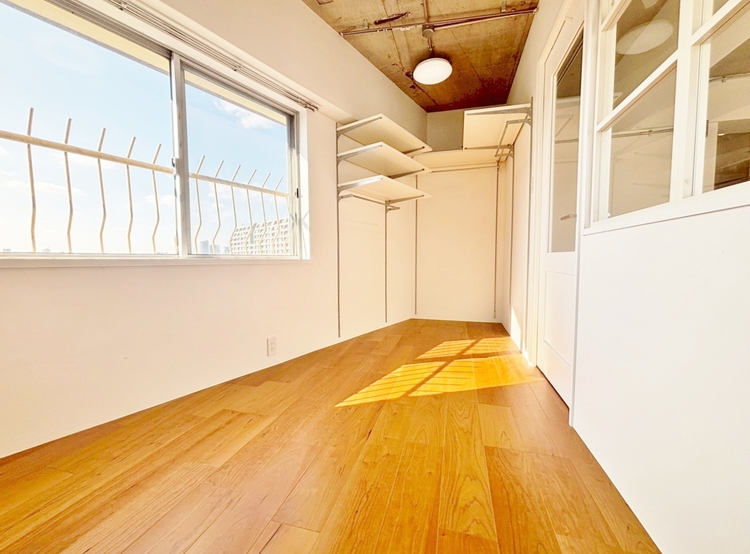 内装 どんな部屋にアレンジするかは、あなた次第です。